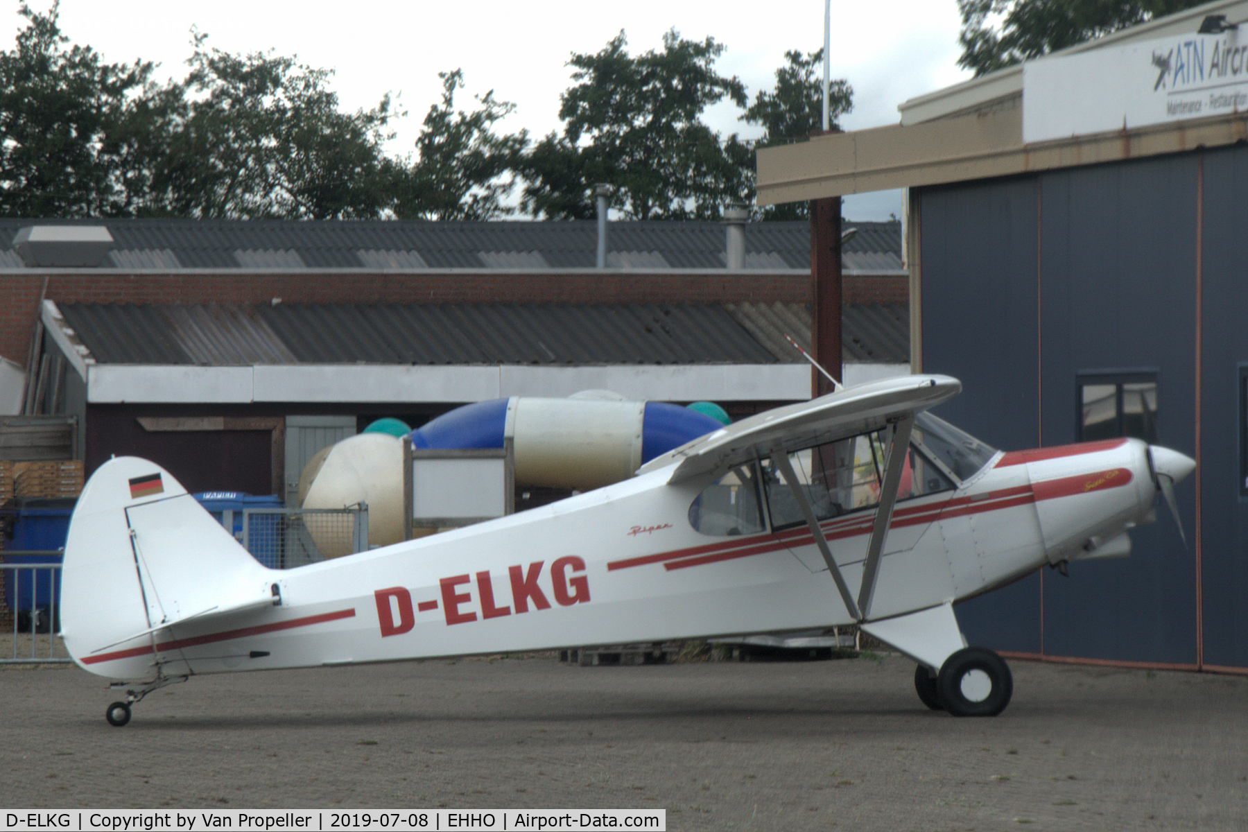 D-ELKG, Piper PA-18 150 Super Cub C/N 18-7709056, Piper PA-18-150 Super Cub at Hoogeveen airfield, the Netherlands