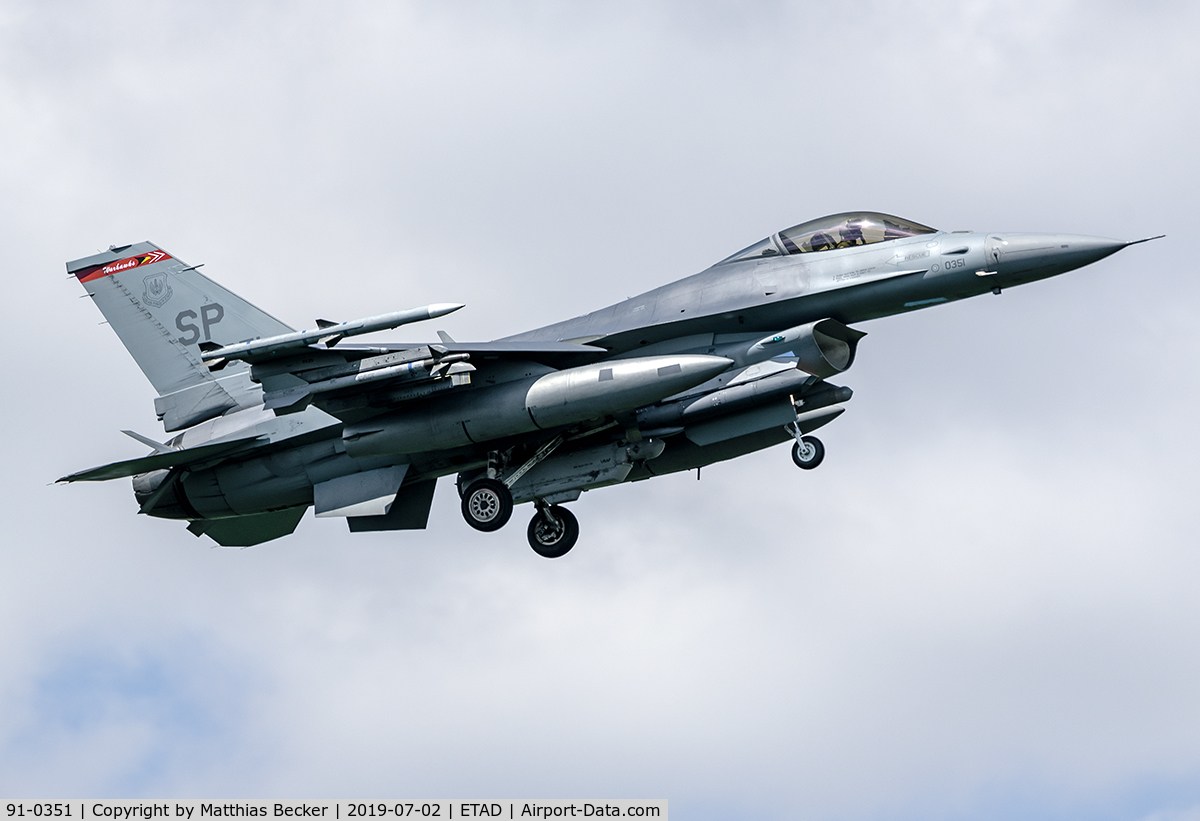 91-0351, 1991 General Dynamics F-16C Fighting Falcon C/N CC-49, 91-0351