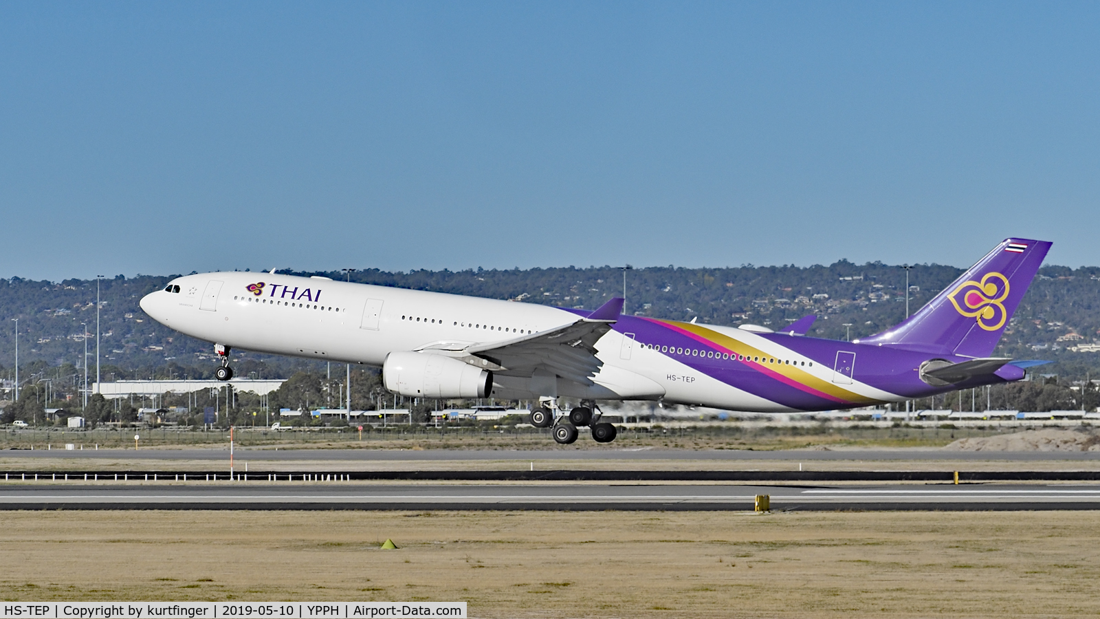 HS-TEP, 2009 Airbus A330-343X C/N 1035, Airbus A330-343. Thai Airways International HS-TEP, short of touchdown runway 03, YPPH 10/05/19.