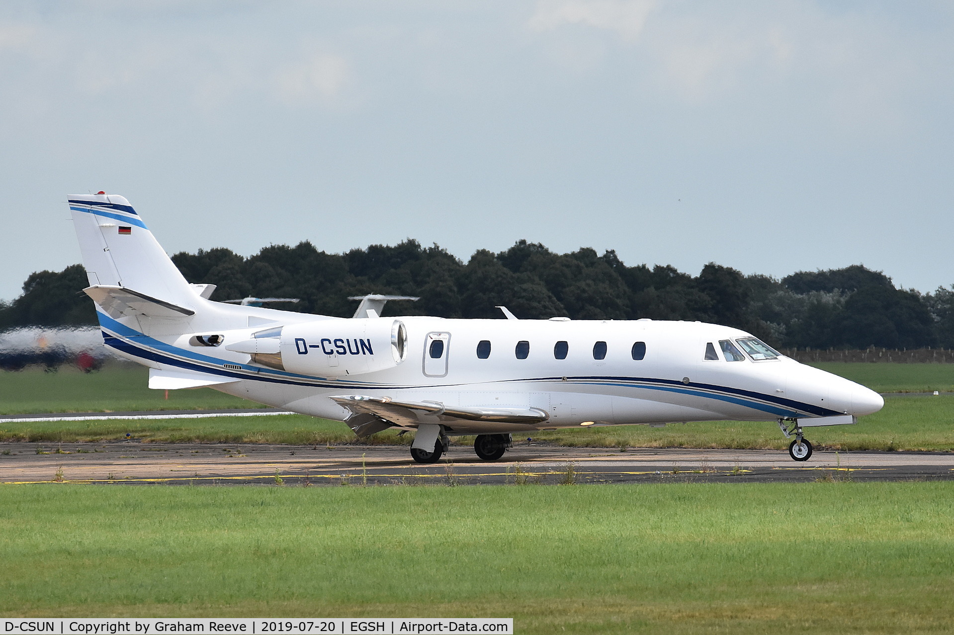 D-CSUN, 2012 Cessna 560 Citation XLS+ C/N 560-6102, Just landed at Norwich.