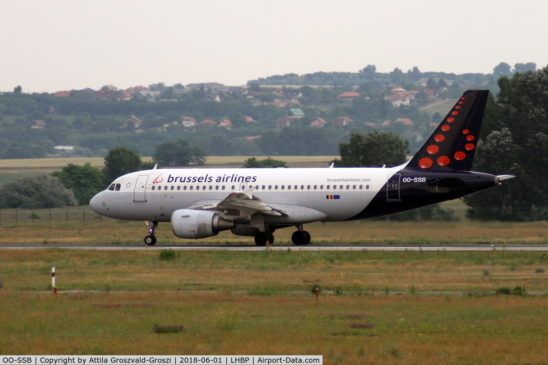 OO-SSB, 2005 Airbus A319-111 C/N 2400, LHBP - Ferihegy/Liszt Ferenc Internationale Airport, Hungary
