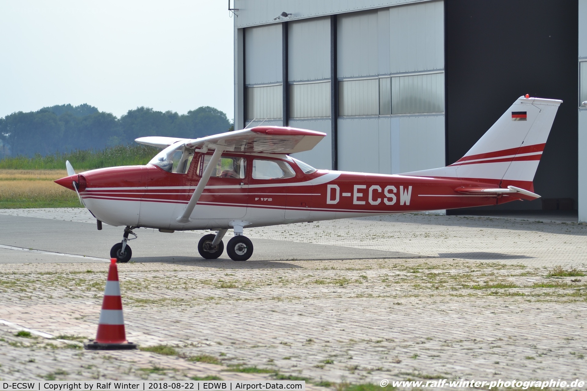 D-ECSW, Reims F172L Skyhawk C/N 0846, Reims F172L Skyhawk - Private - 0846 - D-ECSW - 22.08.2108 - EDWB