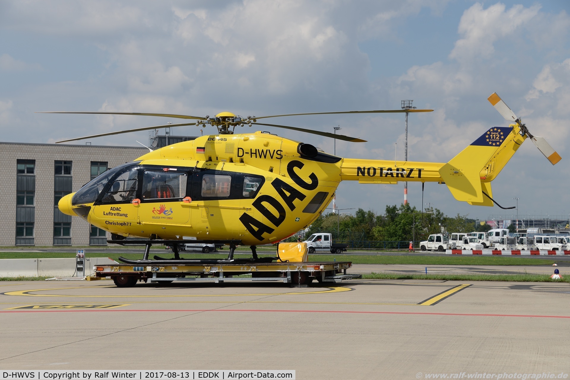 D-HWVS, Eurocopter-Kawasaki EC-145 (BK-117C-2) C/N 9027, Eurocopter BK-117 EC-145 - ADAC Luftrettung 'Christoph 77' - 9027 - D-HWVS - 13.08.2017 - CGN