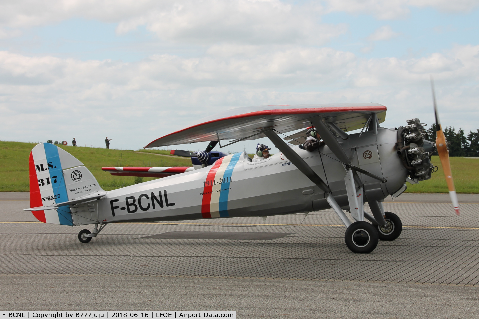 F-BCNL, Morane-Saulnier MS.317 C/N 6527, at Evreux