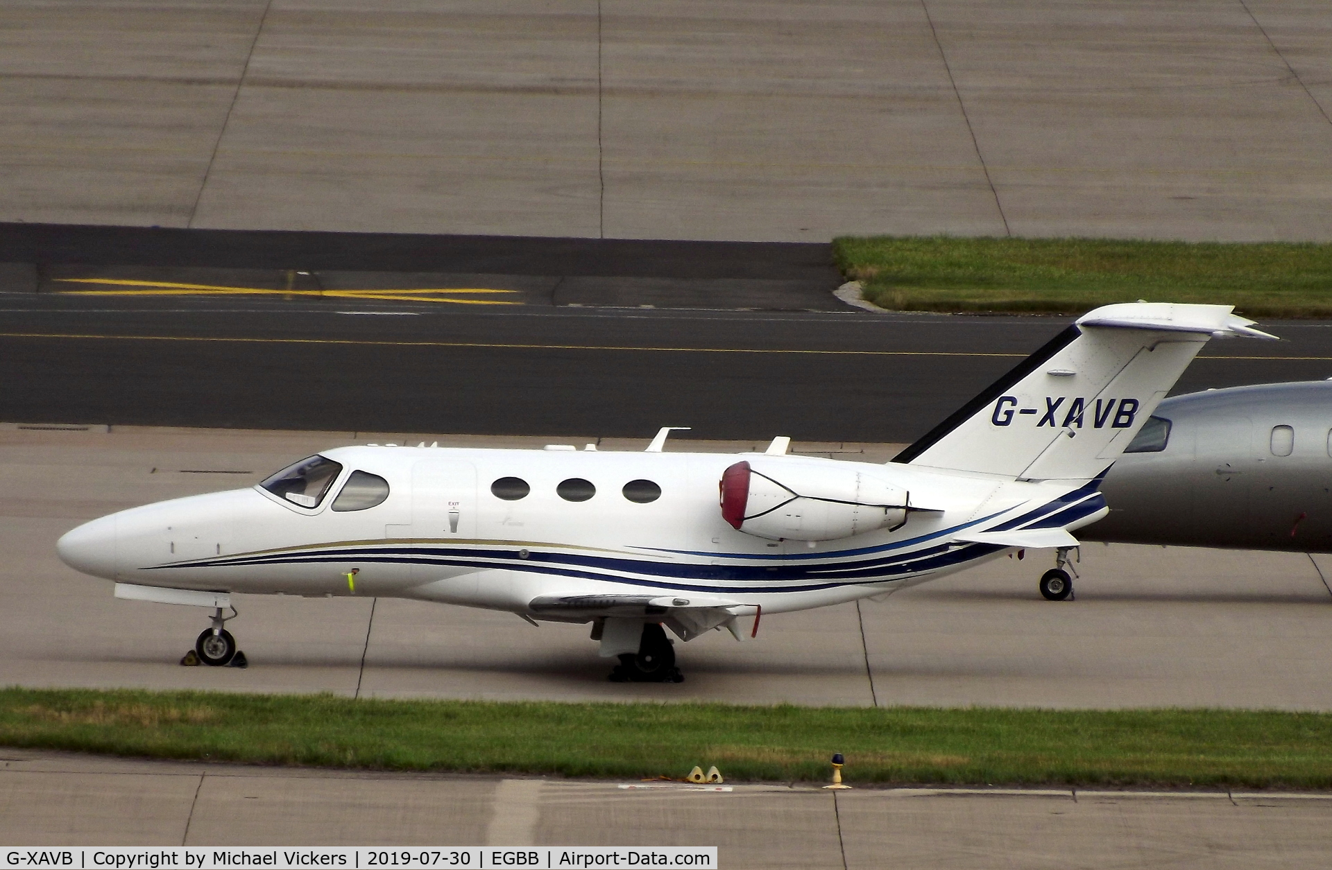 G-XAVB, 2010 Cessna 510 Citation Mustang Citation Mustang C/N 510-0283, Seen on the XLR Wet ramp