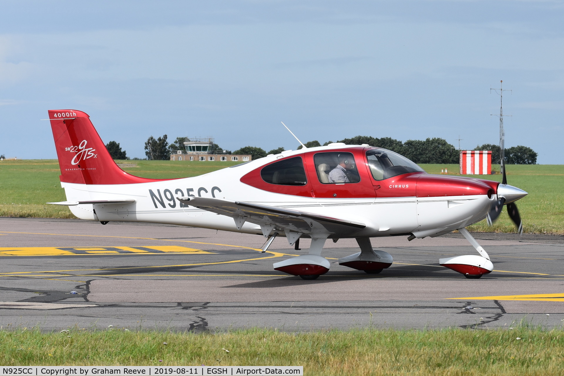 N925CC, 2008 Cirrus SR22 G3 GTSX Perspective C/N 2992, Departing from Norwich.