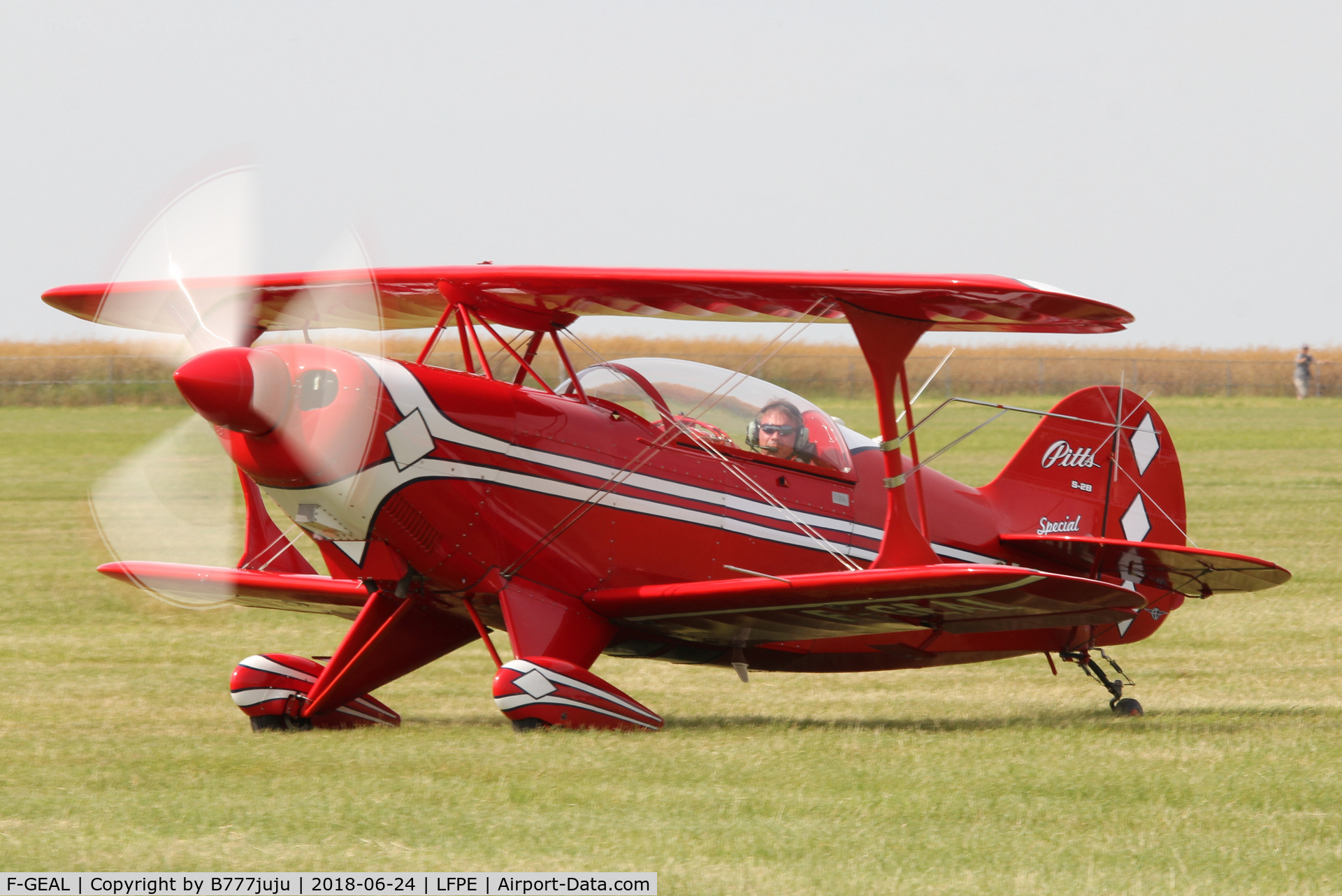 F-GEAL, Christen Pitts S-2B Special C/N 5197, at Meaux Airshow