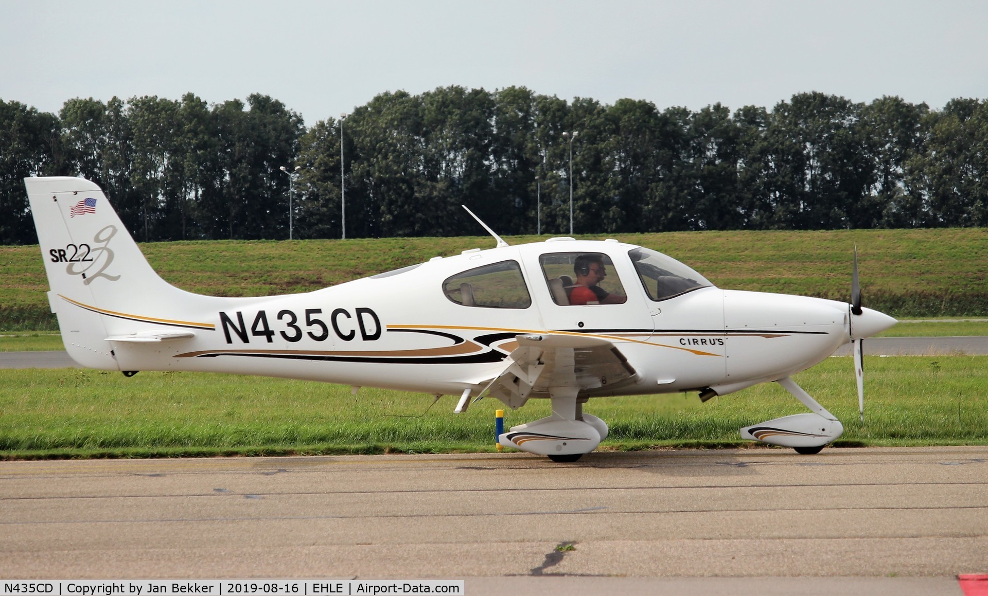N435CD, 2004 Cirrus SR22 G2 C/N 0836, Lelystad Airport