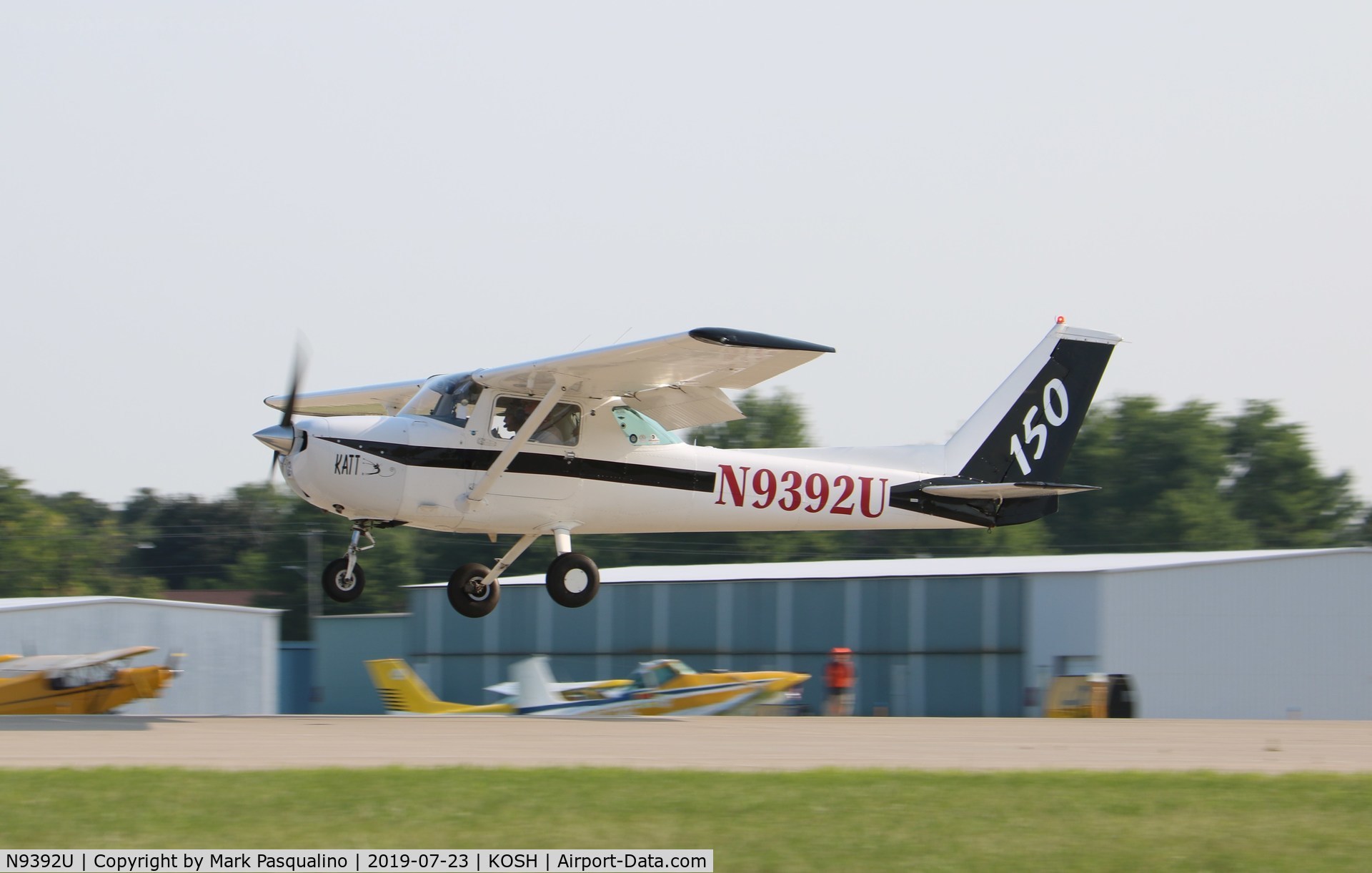 N9392U, 1976 Cessna 150M C/N 15078340, Cessna 150M