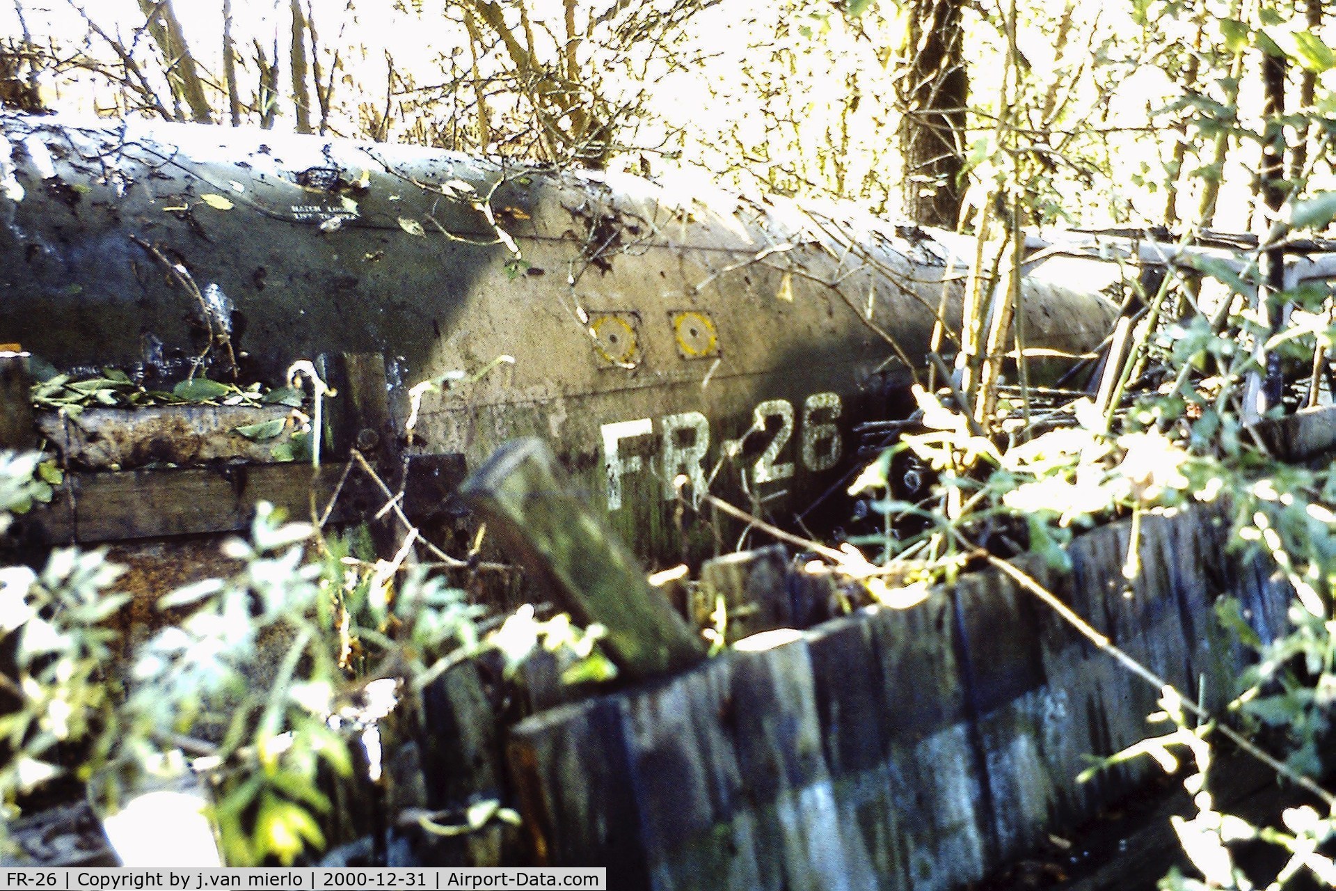 FR-26, 1951 Republic RF-84F Thunderflash C/N Not found (51-1886), Stored on private property begin '80s