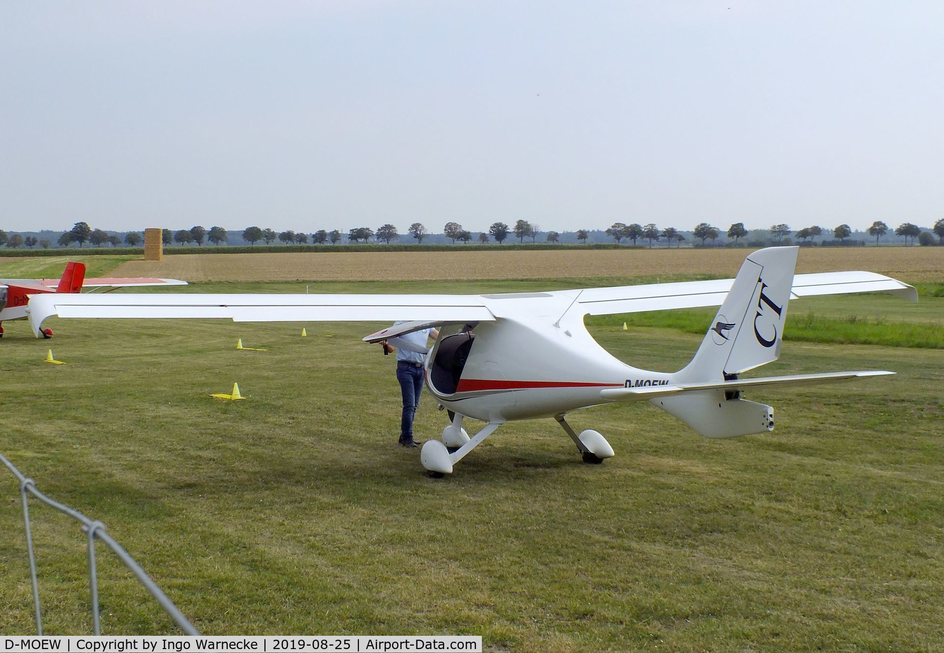 D-MOEW, Flight Design CT C/N unknown_d-moew, Flight Design CT at the 2019 Flugplatz-Wiesenfest airfield display at Weilerswist-Müggenhausen ultralight airfield