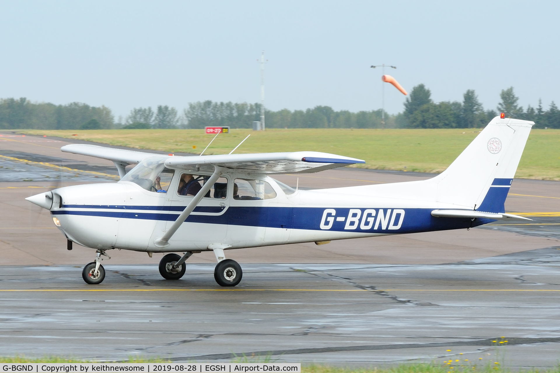 G-BGND, 1977 Reims F172N Skyhawk C/N 1576, Return Visitor.