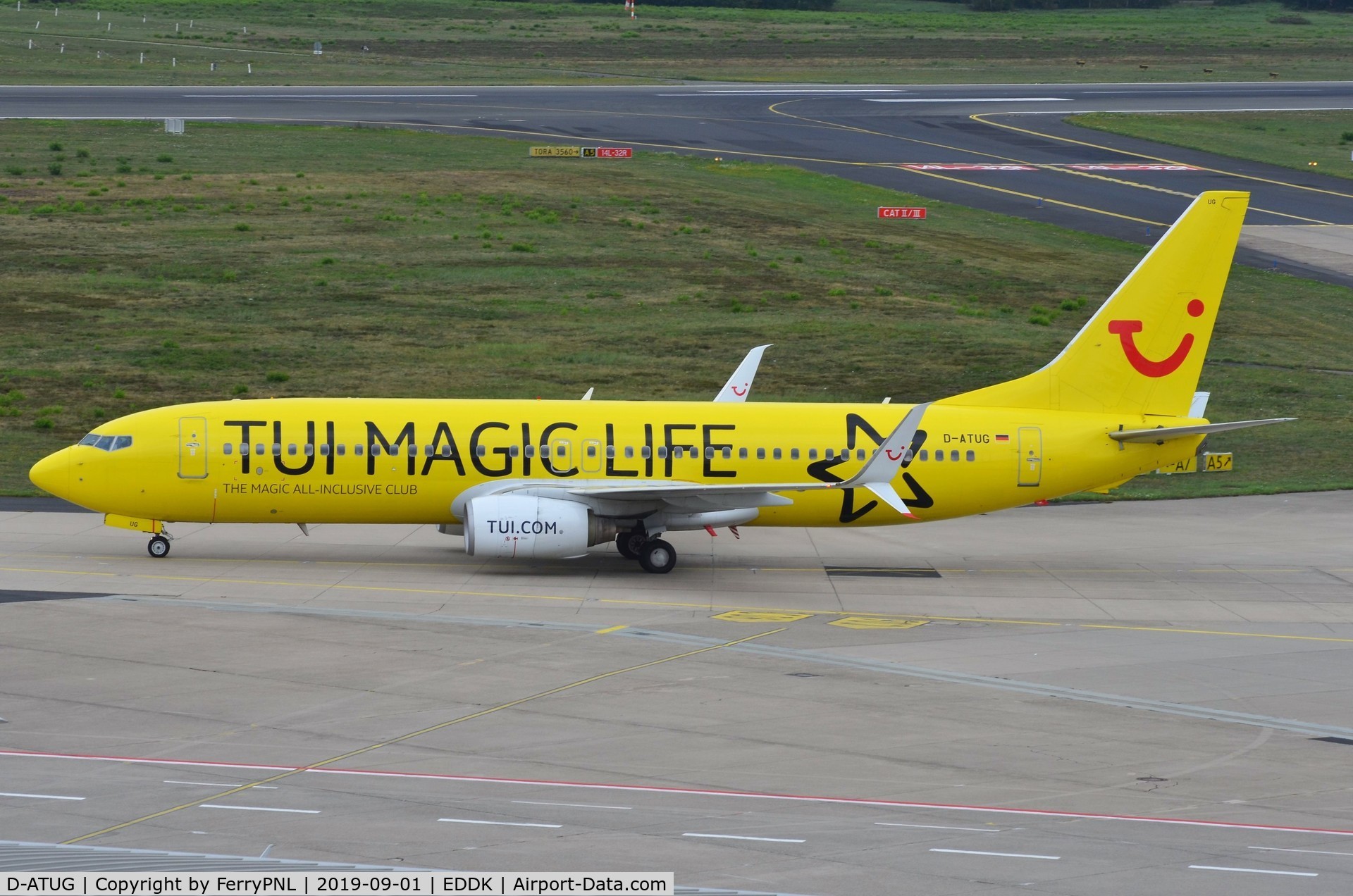 D-ATUG, 2006 Boeing 737-8K5 C/N 34688, TUI B738 back in yellow.