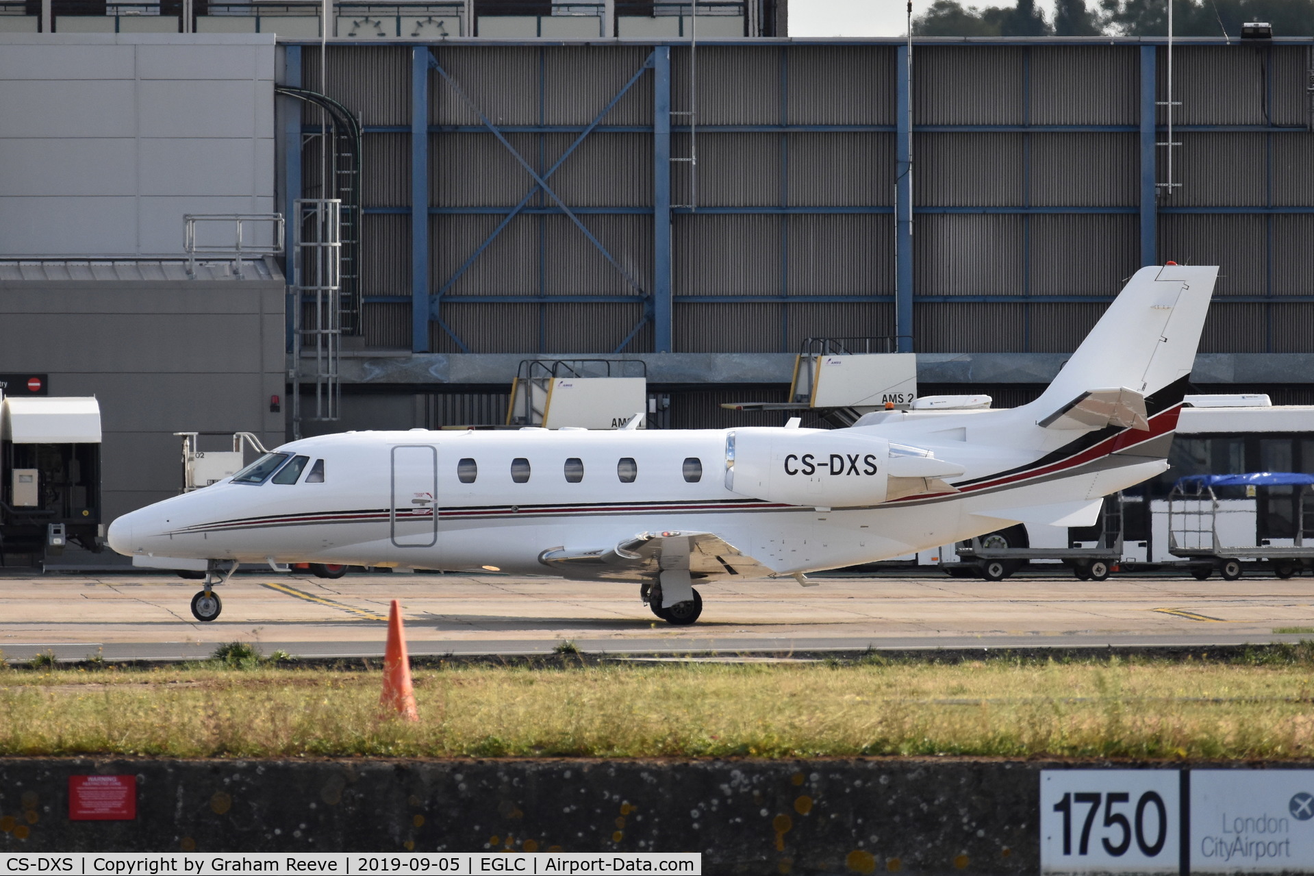 CS-DXS, 2007 Cessna 560XLS Citation Excel C/N 560-5754, Departing from London City Airport.