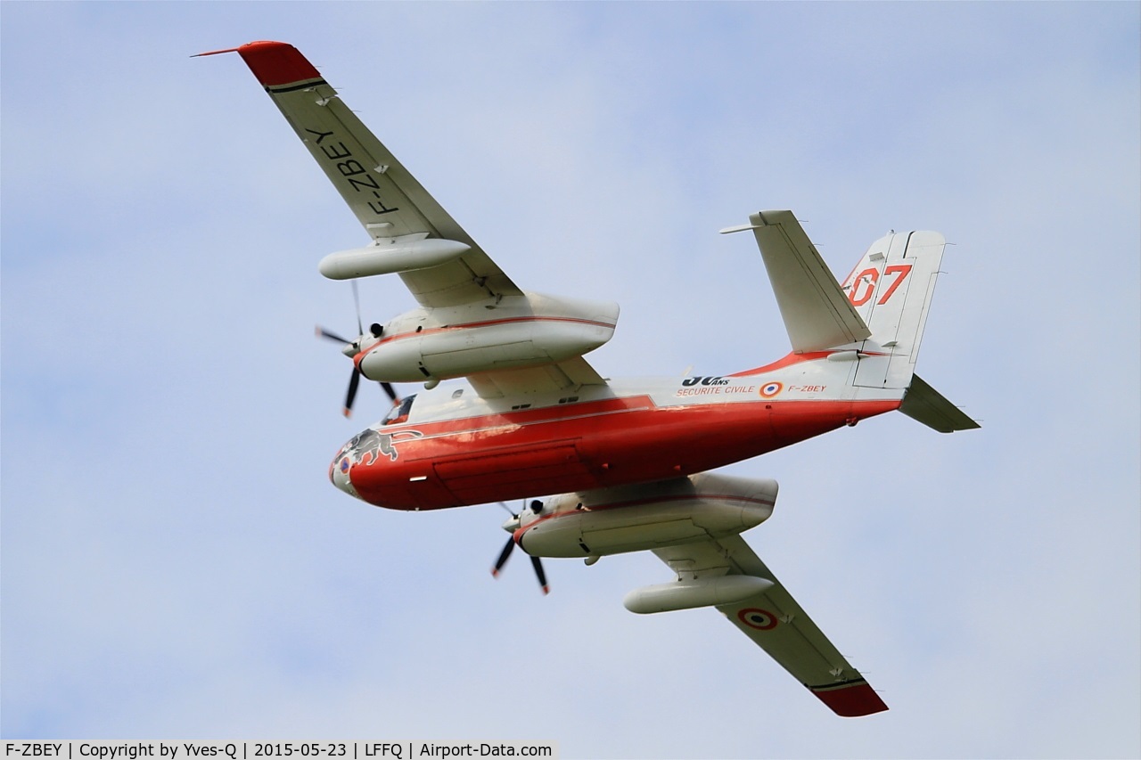F-ZBEY, Grumman TS-2A/Conair Turbo Firecat C/N 400, Grumman TS-2A-Conair Turbo Firecat, On display, La Ferté-Alais airfield (LFFQ) Airshow 2015