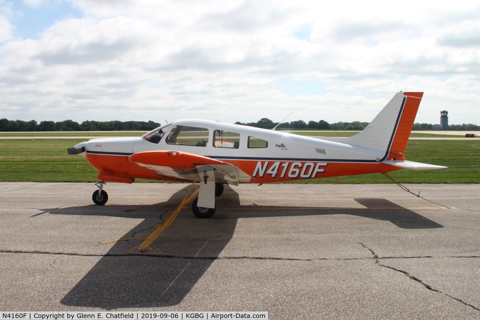 N4160F, 2000 Piper PA-28R-201 Cherokee Arrow III C/N 2844028, Found on the ramp
