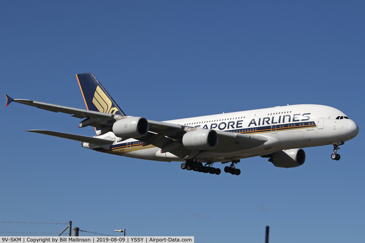 9V-SKM, 2010 Airbus A380-841 C/N 065, finals to 2-5