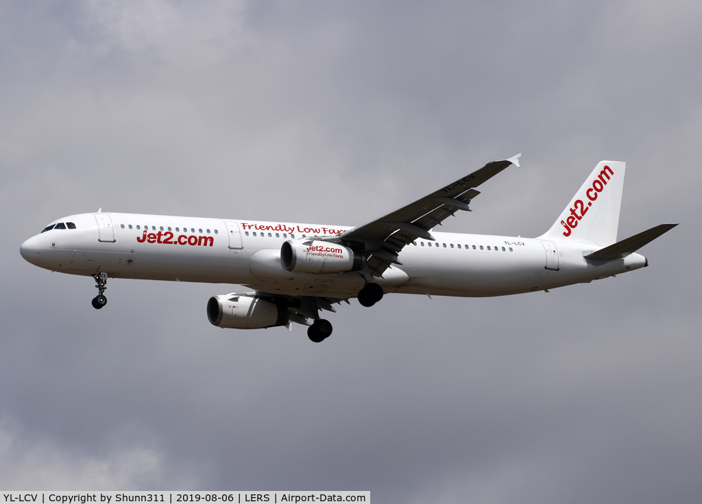 YL-LCV, 2004 Airbus A321-231 C/N 2216, Landing rwy 25... Jet2 summer lease...