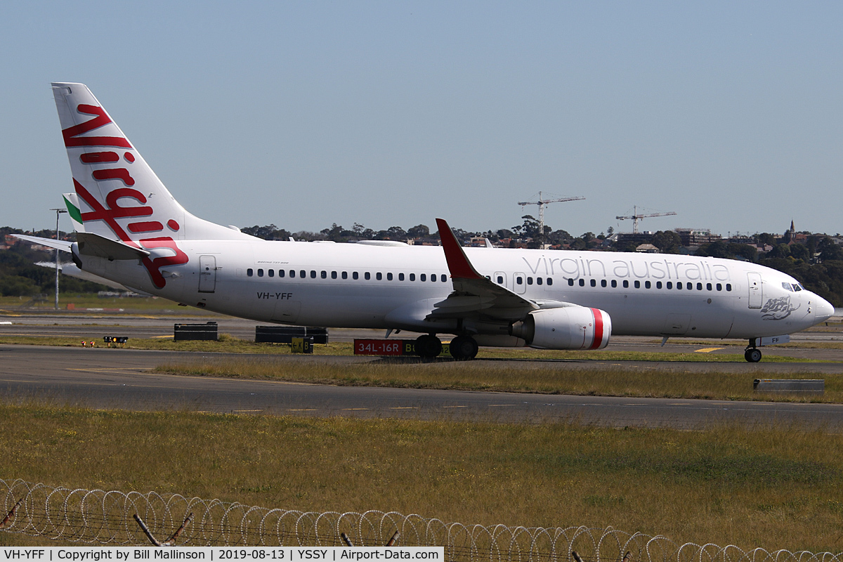 VH-YFF, 2011 Boeing 737-8FE C/N 40994, taxi from 3-4R