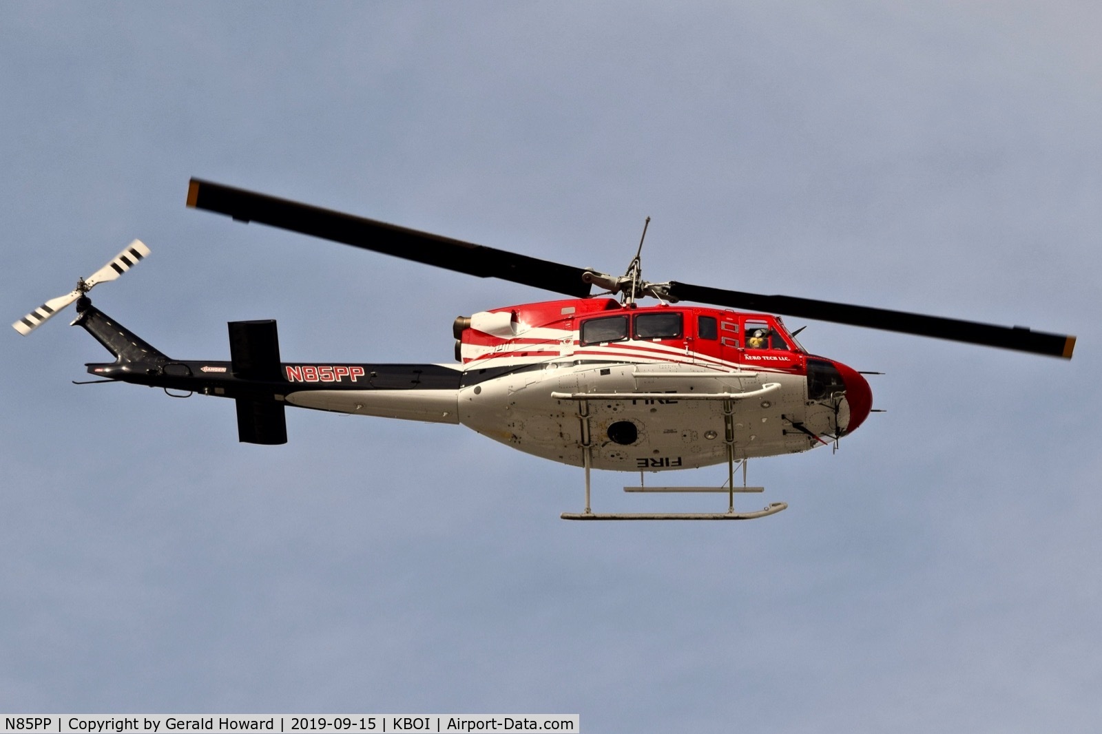 N85PP, 1985 Bell 212 C/N 31266, Departing BOI.