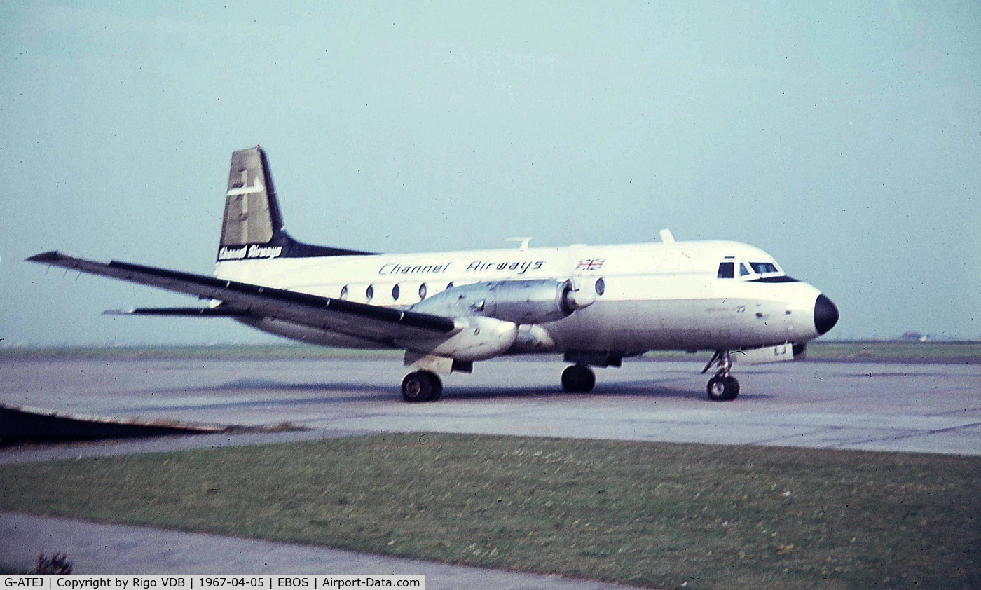 G-ATEJ, 1966 Hawker Siddeley HS.748 Series 2 C/N 1587, Blurry picture of G-ATEJ at Ostend.