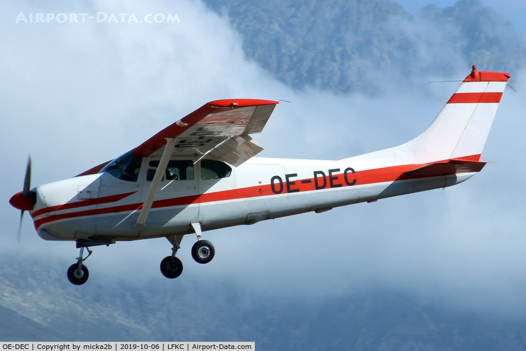 OE-DEC, Cessna 210 C/N 57259, Landing