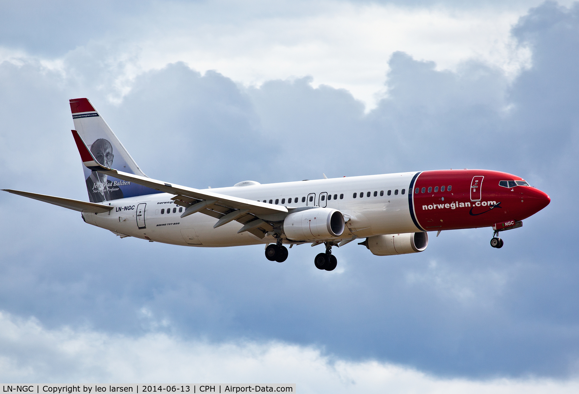 LN-NGC, 2012 Boeing 737-8JP C/N 39016, Copenhagen 13.6.2014 L/D R-30