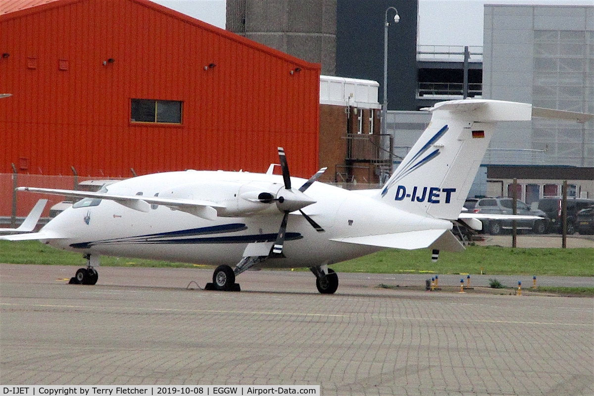 D-IJET, 2002 Piaggio P-180 Avanti C/N 1056, at Luton