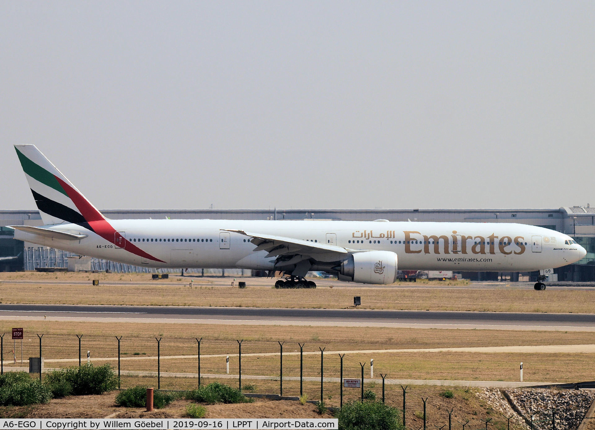 A6-EGO, 2012 Boeing 777-31H/ER C/N 35598, Taxi to the gate on Lisbon Airport