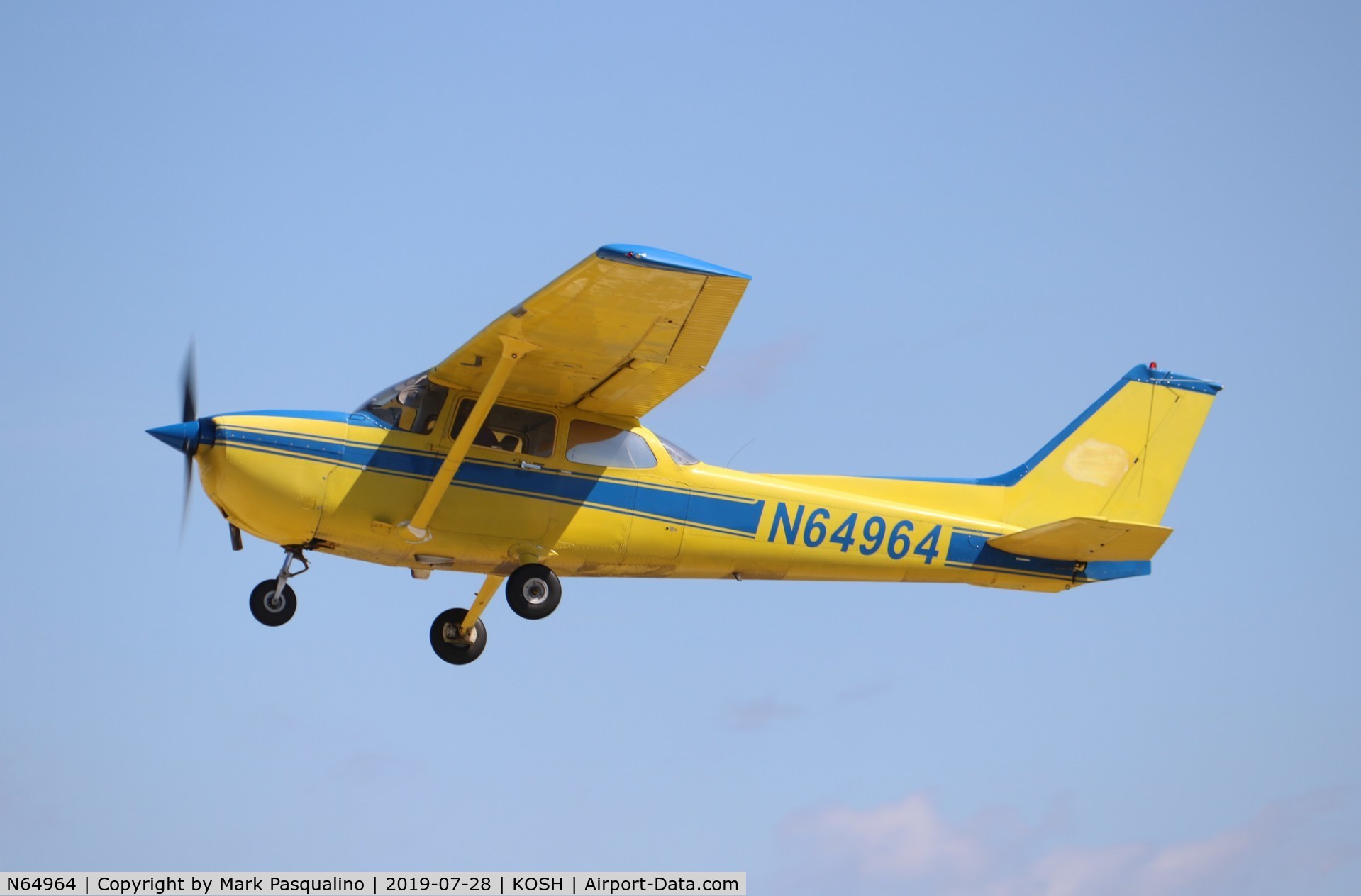 N64964, 1982 Cessna 172P C/N 17275660, Cessna 172P