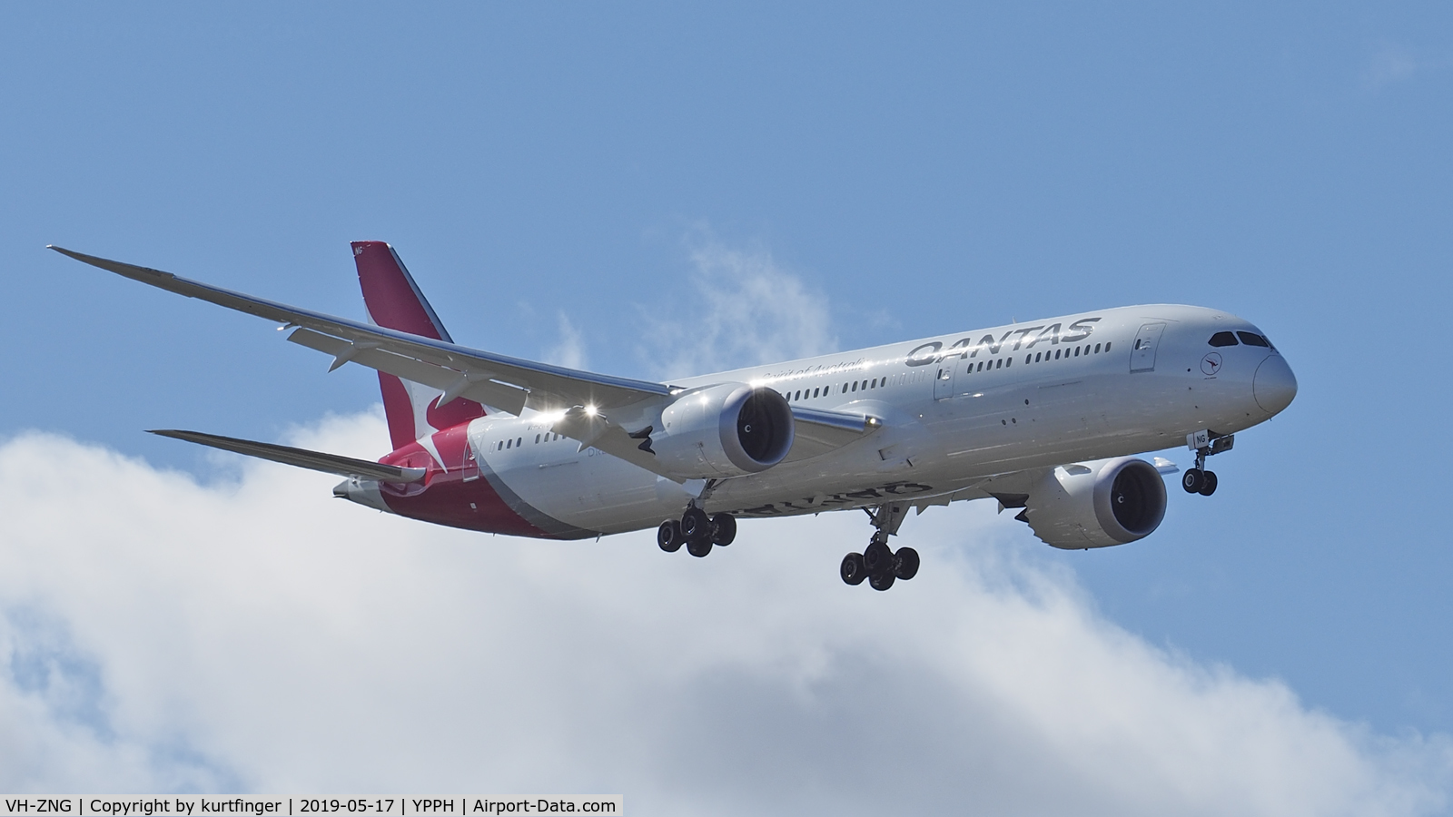 VH-ZNG, 2018 Boeing 787-9 Dreamliner C/N 36240, Boeing 787-9. Qantas VH-ZNG final runway 21 YPPH 170519.