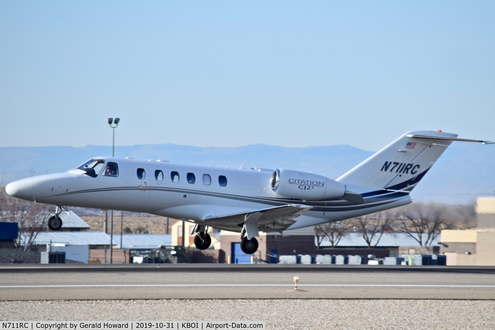 N711RC, 2008 Cessna 525A C/N 525A0428, Take off from 10L.