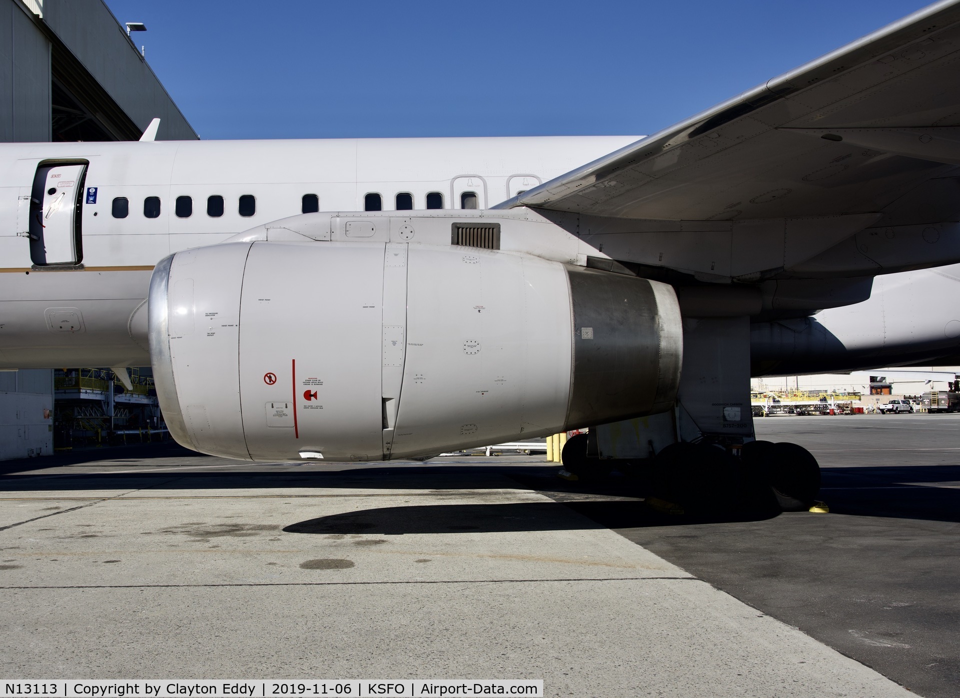 N13113, 1995 Boeing 757-224 C/N 27555, SFO 2019.