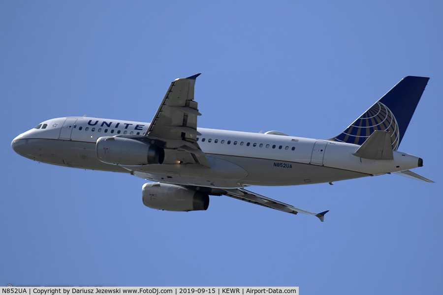 N852UA, 2002 Airbus A319-131 C/N 1671, Airbus A319-131 - United Airlines  C/N 1671, N852UA