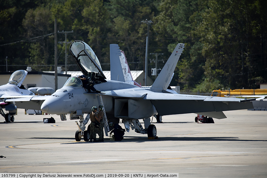 165799, Boeing F/A-18F Super Hornet C/N 1529/F025, F/A-18F Super Hornet 165799 AD-214 from VFA-106 