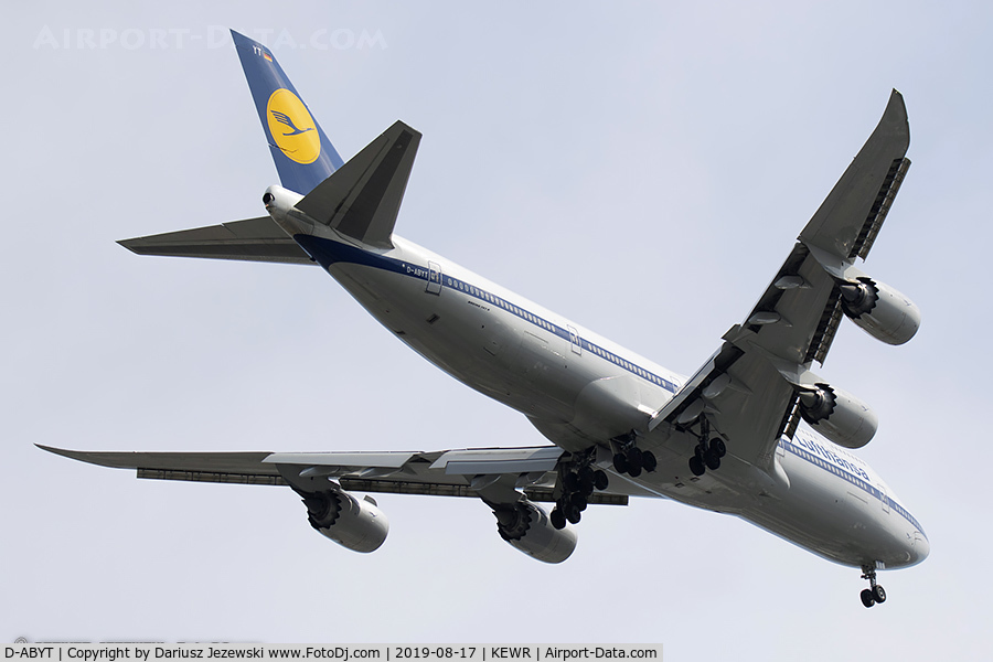 D-ABYT, 2015 Boeing 747-830 C/N 37844, Boeing 747-830 - Lufthansa  C/N 37844, D-ABYT