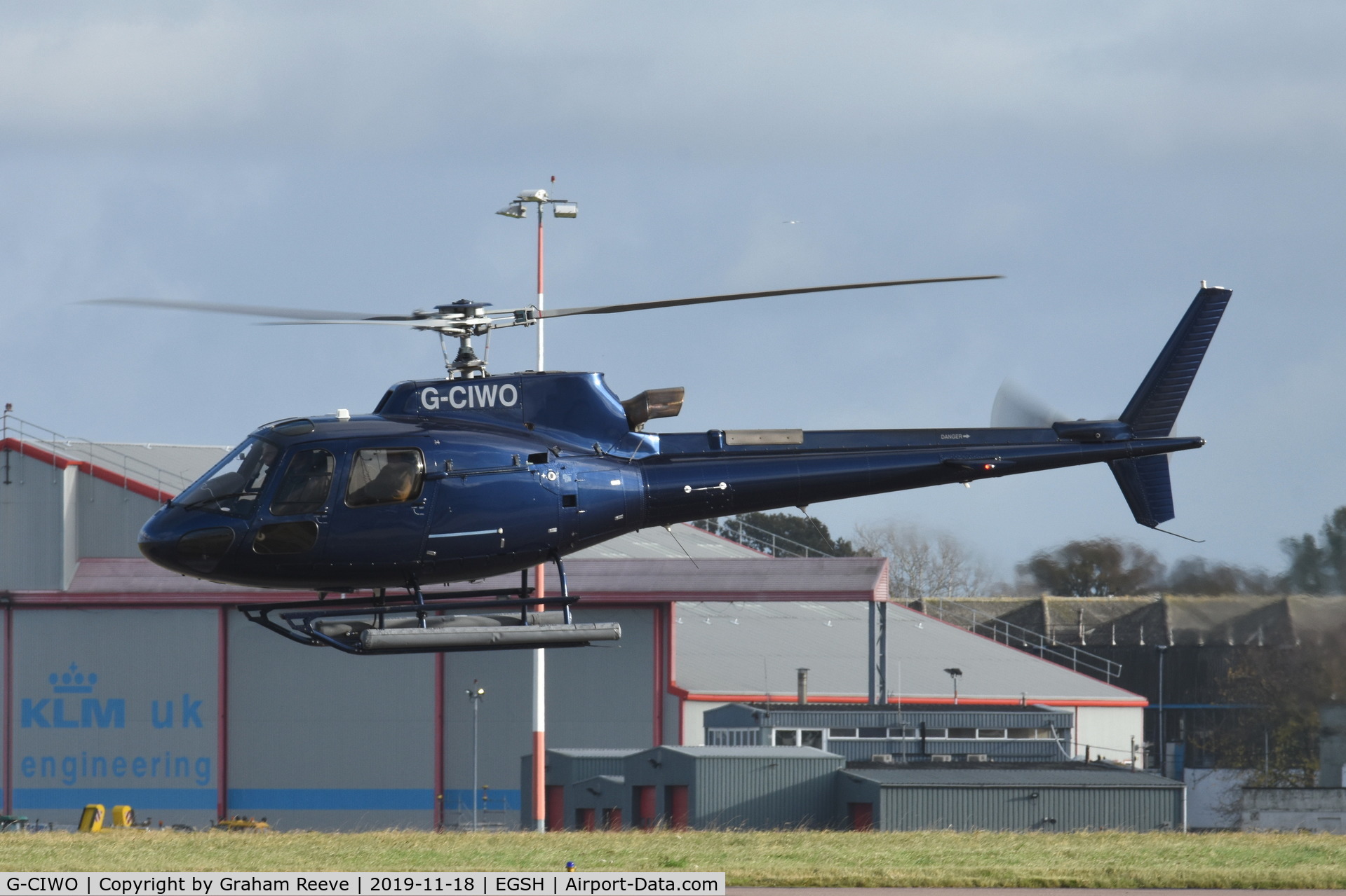 G-CIWO, 2015 Airbus Helicopters AS-350B-3 Ecureuil C/N 8191, Departing from Norwich.