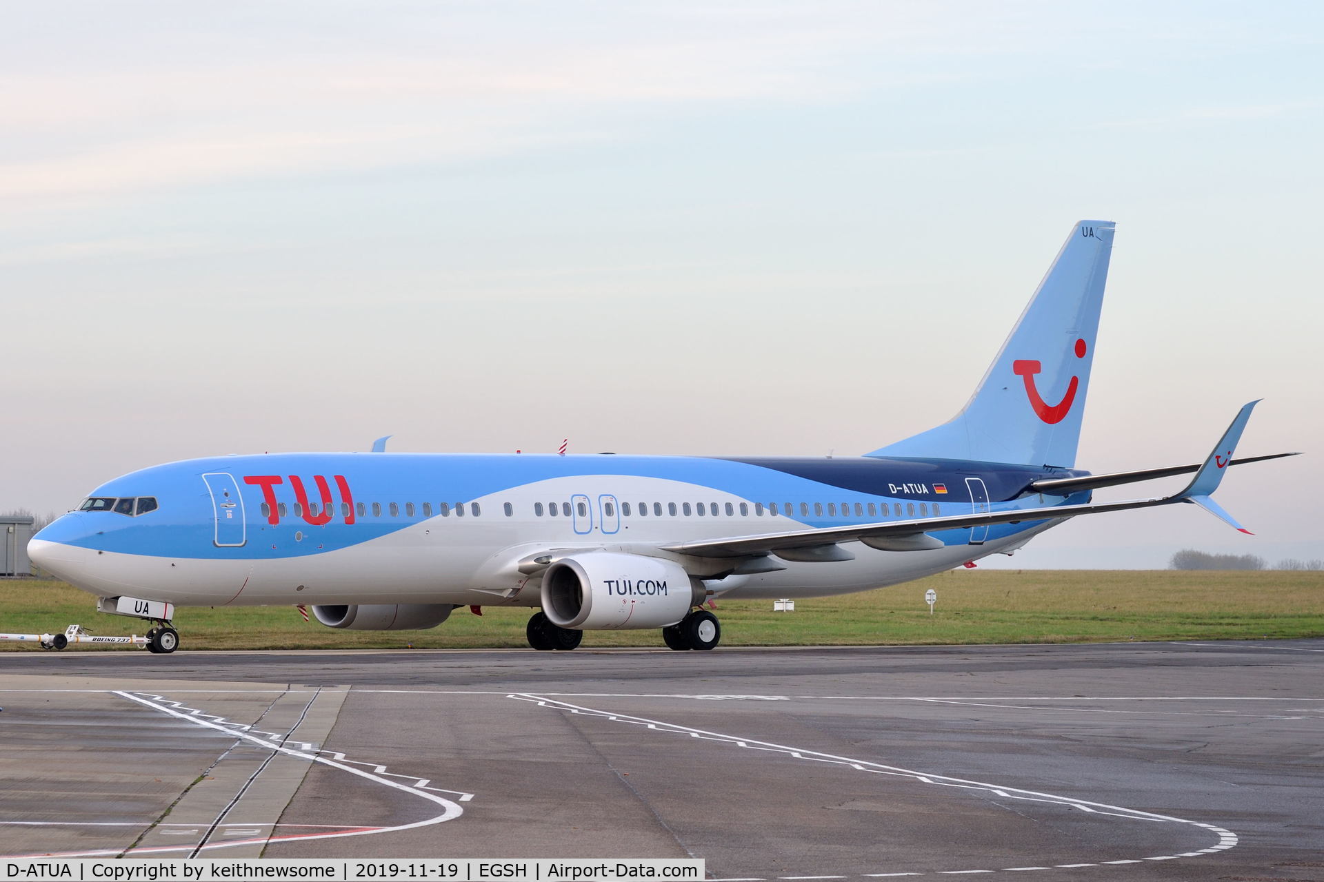 D-ATUA, 2010 Boeing 737-8K5 C/N 37245, Towed from spray shop with TUI blue colour scheme.