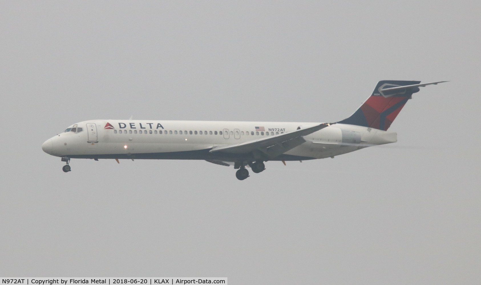 N972AT, 2001 Boeing 717-200 C/N 55033, Delta