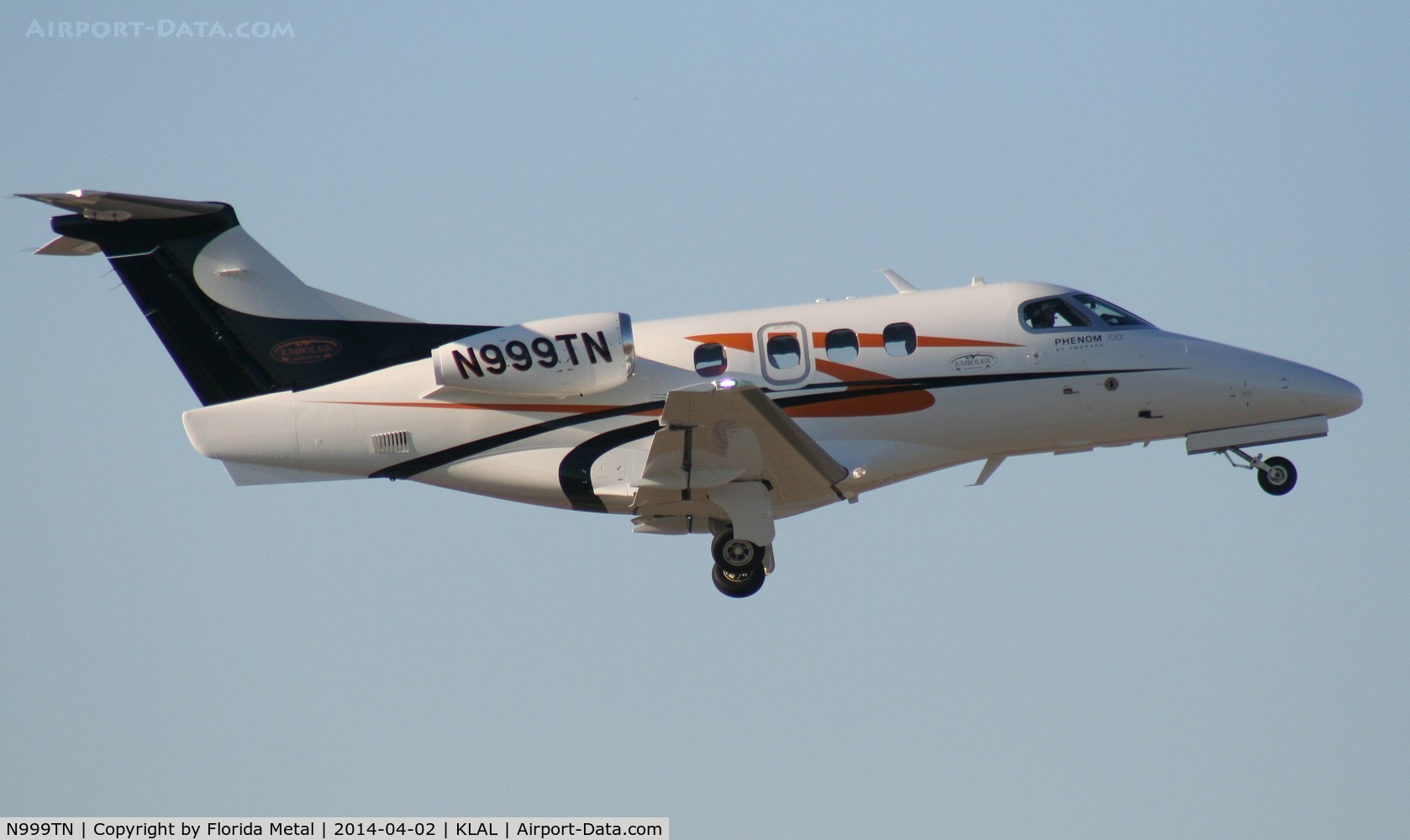 N999TN, 2012 Embraer EMB-500 Phenom 100 C/N 50000270, Phenom 100 at LAL
