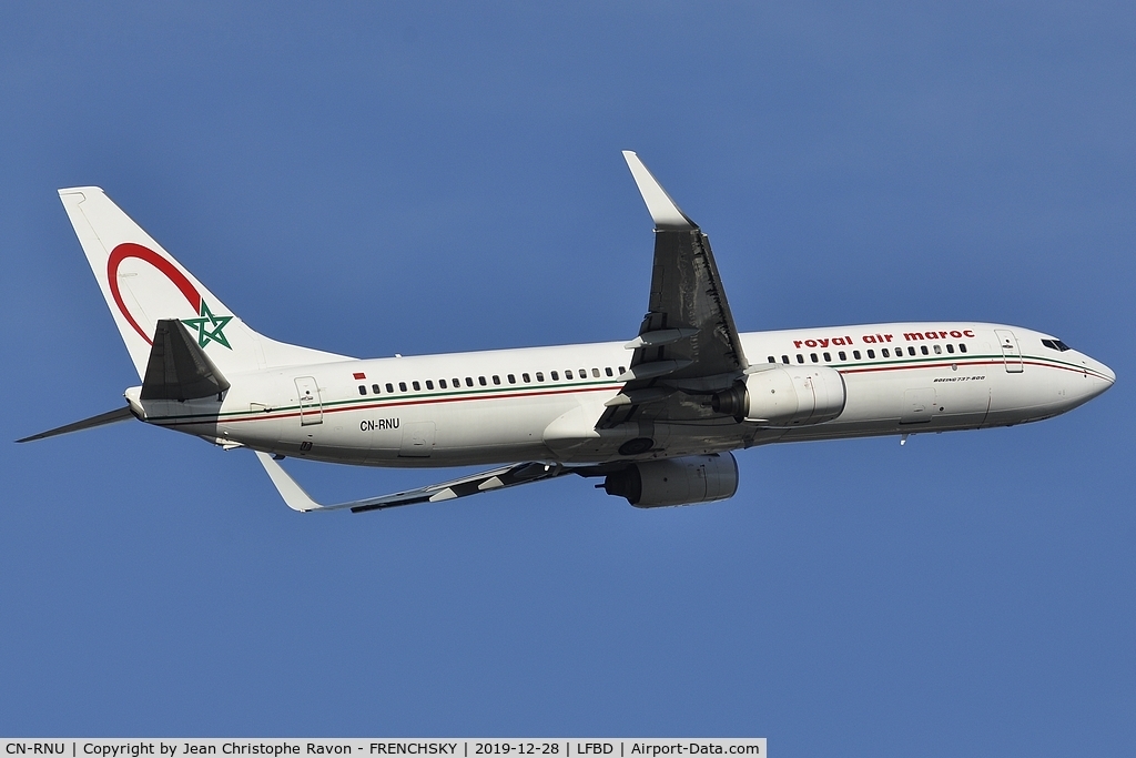CN-RNU, 2002 Boeing 737-8B6 C/N 28987, AT615 take off runway 05 to Marrakesh (RAK)
