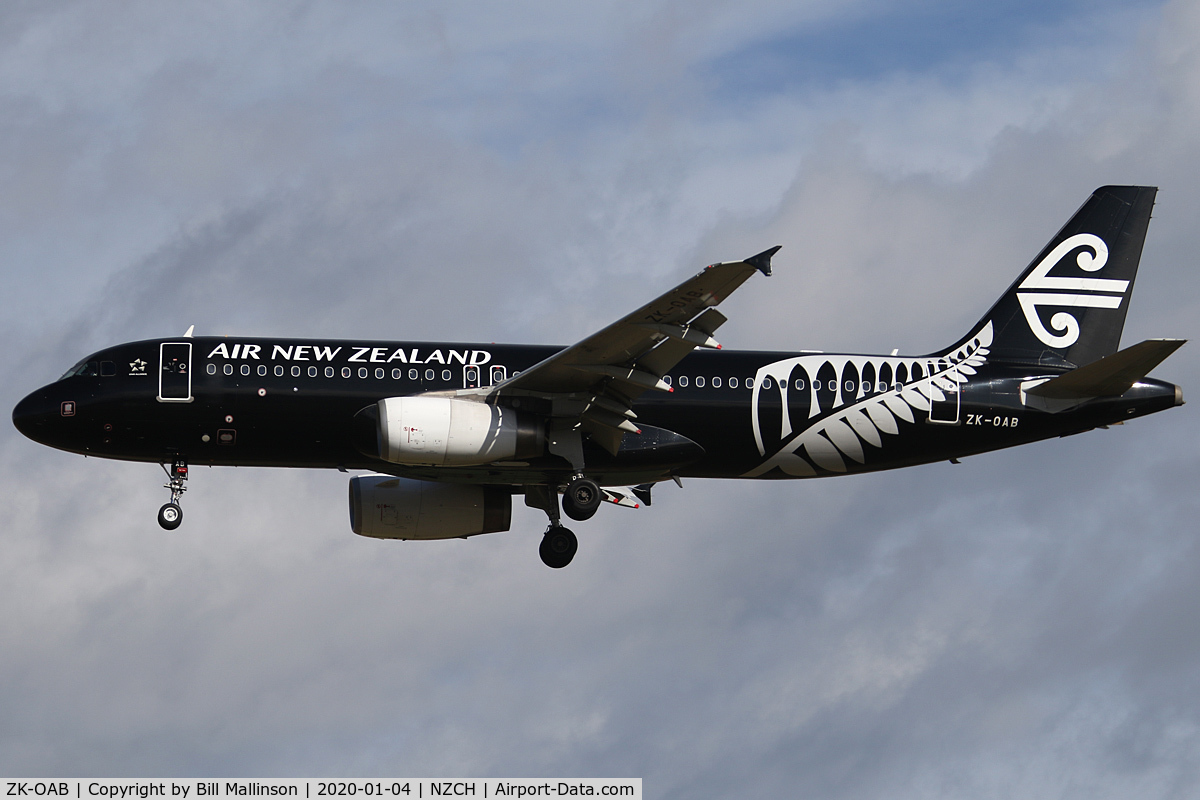 ZK-OAB, 2010 Airbus A320-232 C/N 4553, from AKL