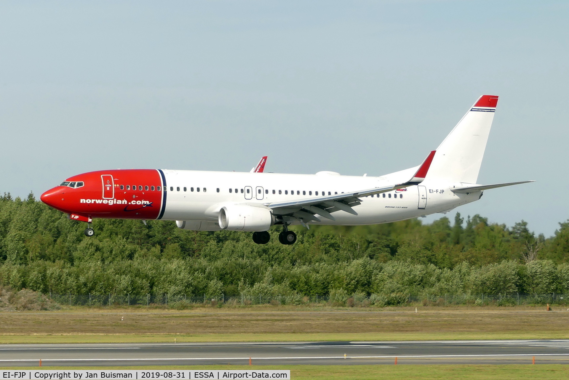 EI-FJP, 2016 Boeing 737-8JP C/N 42077, Norwegian