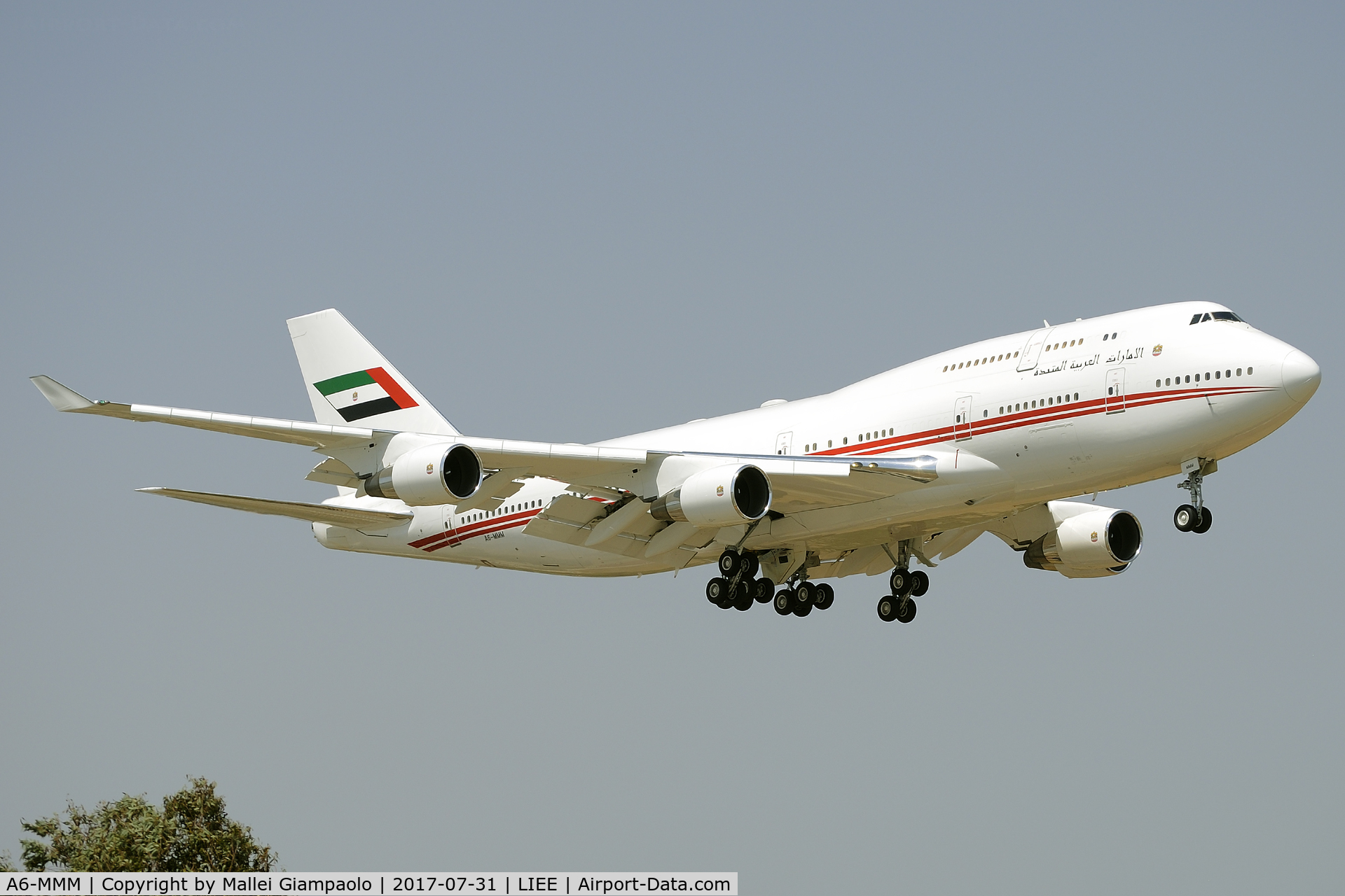 A6-MMM, 1998 Boeing 747-422 C/N 26906, A6-MMM