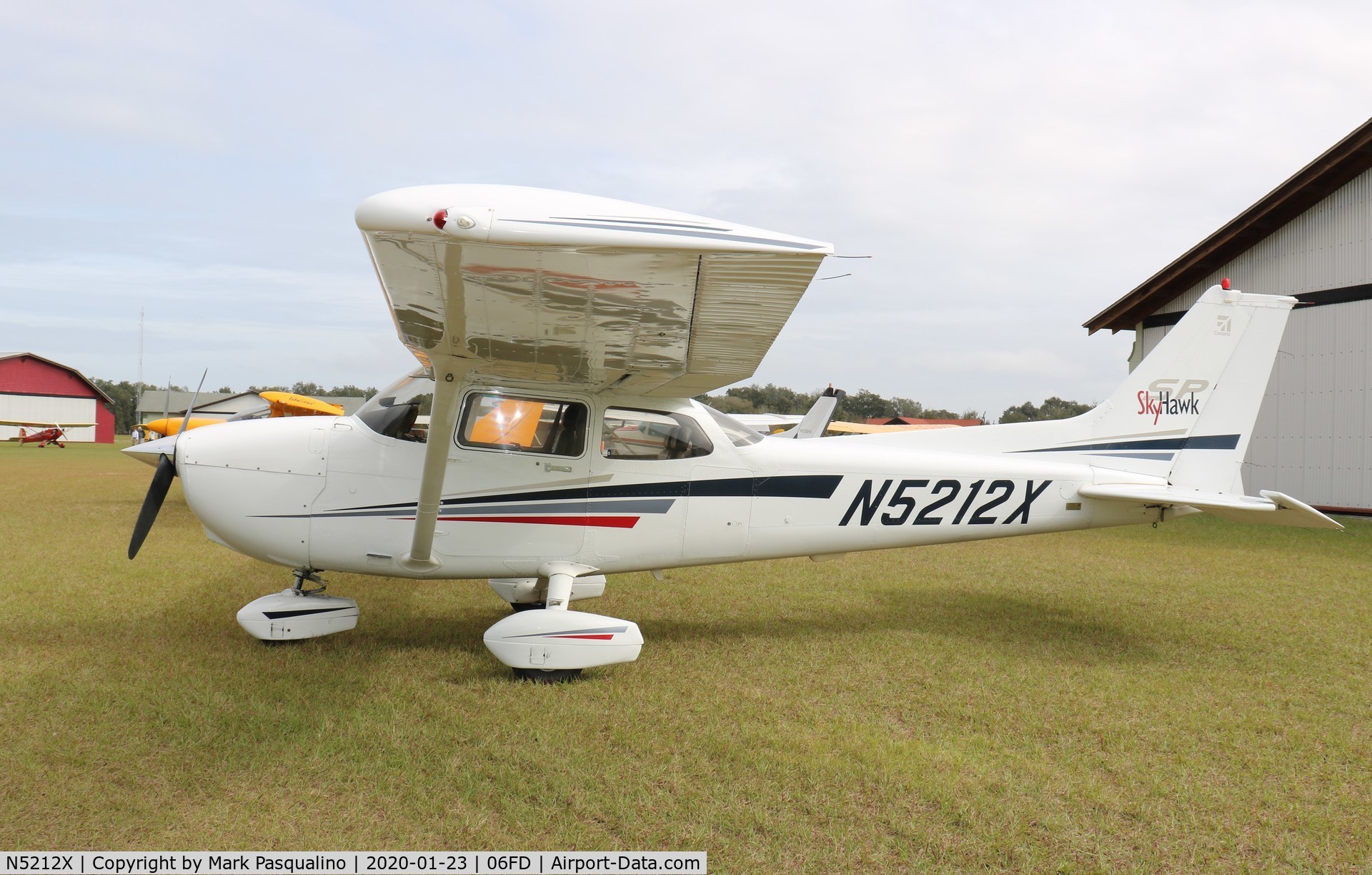 N5212X, 2002 Cessna 172S Skyhawk SP C/N 172S9120, Cessna 172S