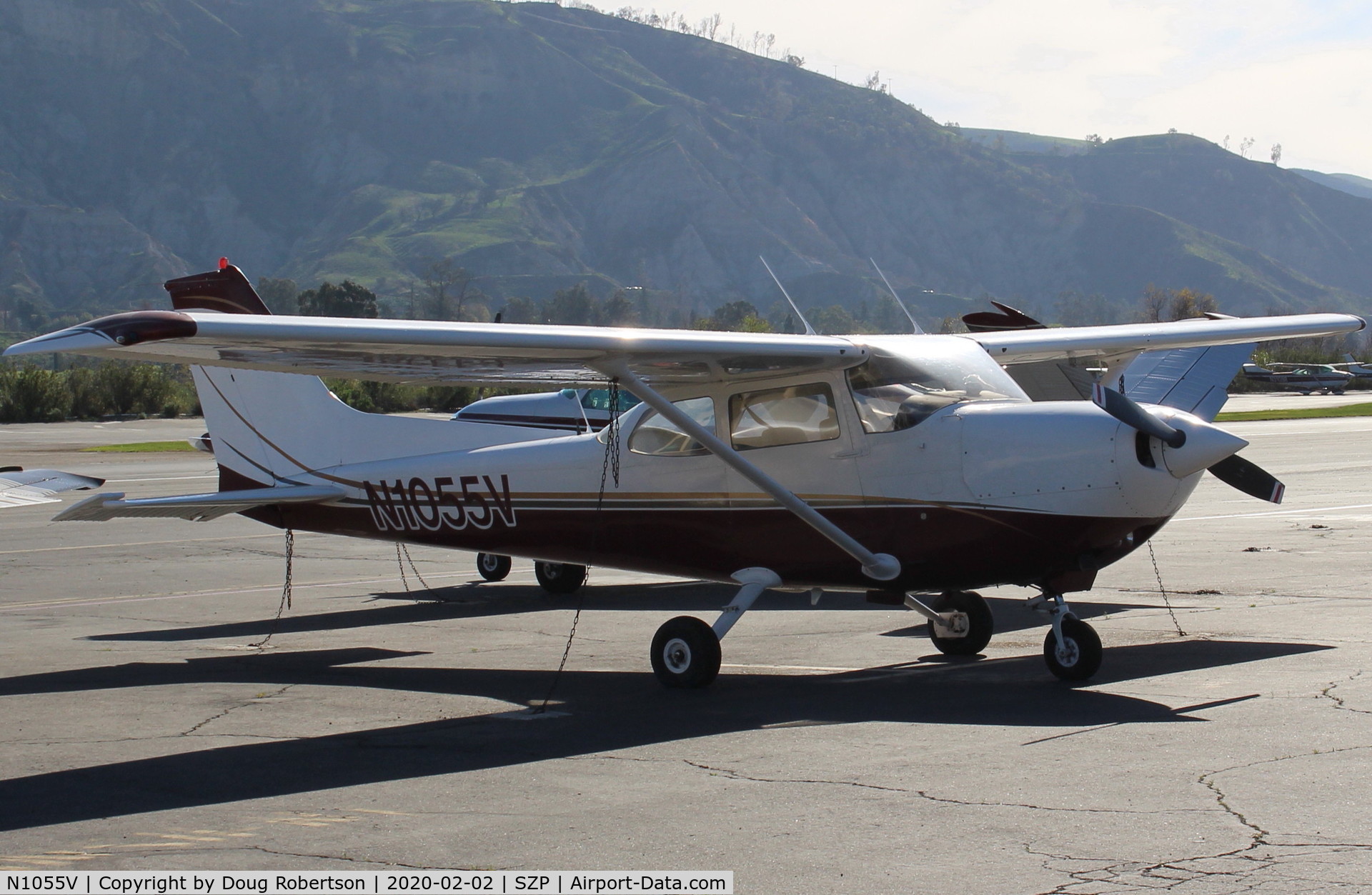 N1055V, 1976 Cessna R172K Hawk XP C/N R1722095, 1976 Cessna R172K HAWK XP, Continental IO-360, on Transient Ramp