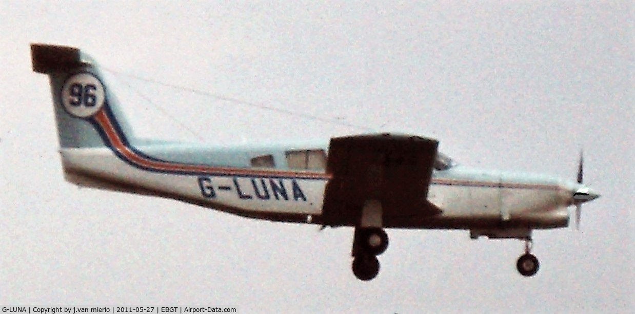 G-LUNA, 1979 Piper PA-32RT-300T Turbo Lance II C/N 32R-7987108, Landing at Ghent , Stella Air Race late '70s
