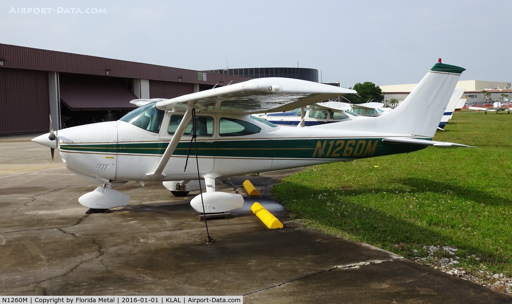 N1260M, 1975 Cessna 182P Skylane C/N 18264264, Cessna 182P