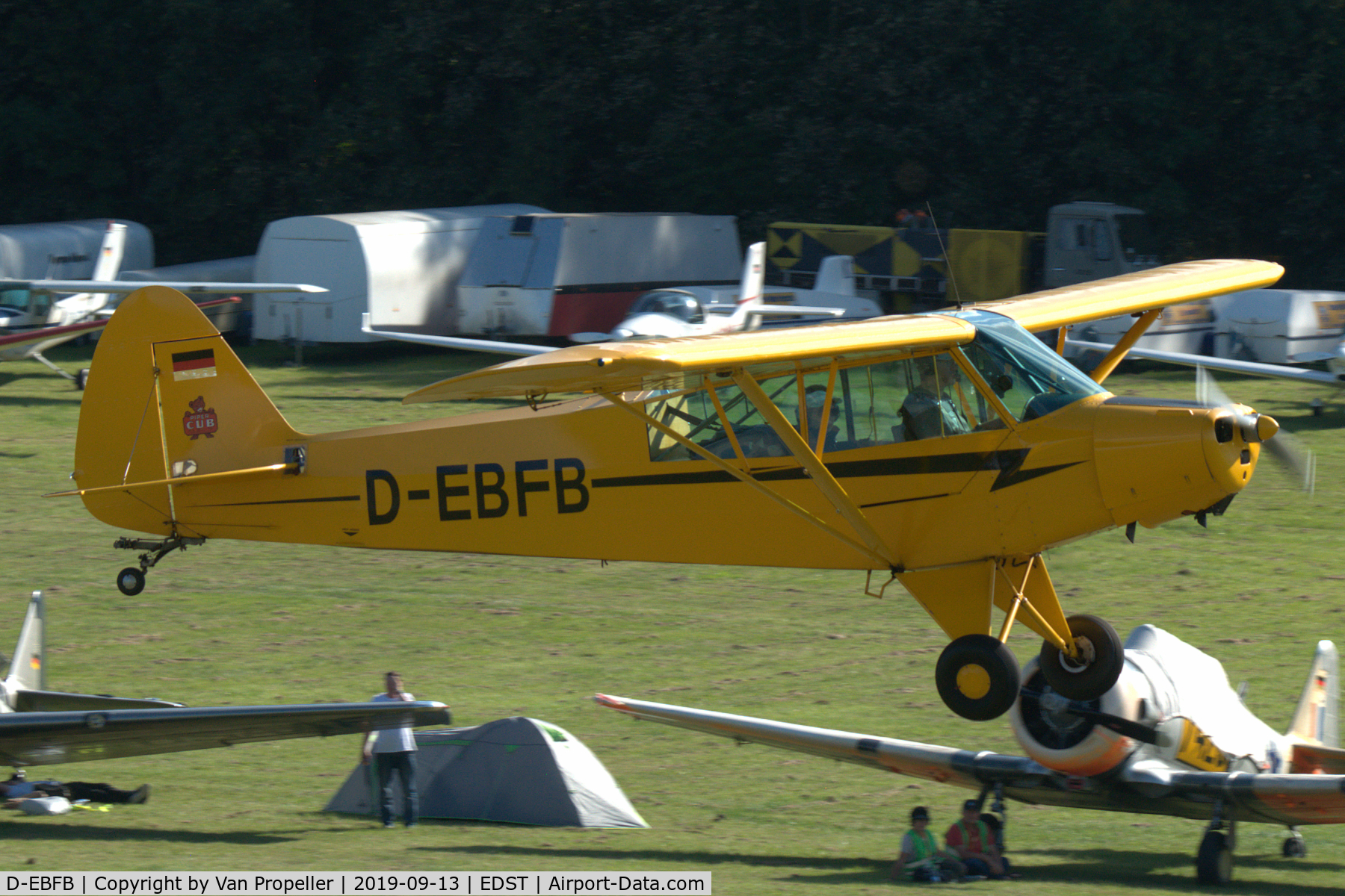 D-EBFB, 1953 Piper PA-18-95 Super Cub Super Cub C/N 18-3217, Piper PA-18-95 Super Cub of Aeroclub Gelnhausen landing at Hahnweide airfield, Germany. OTT 2019