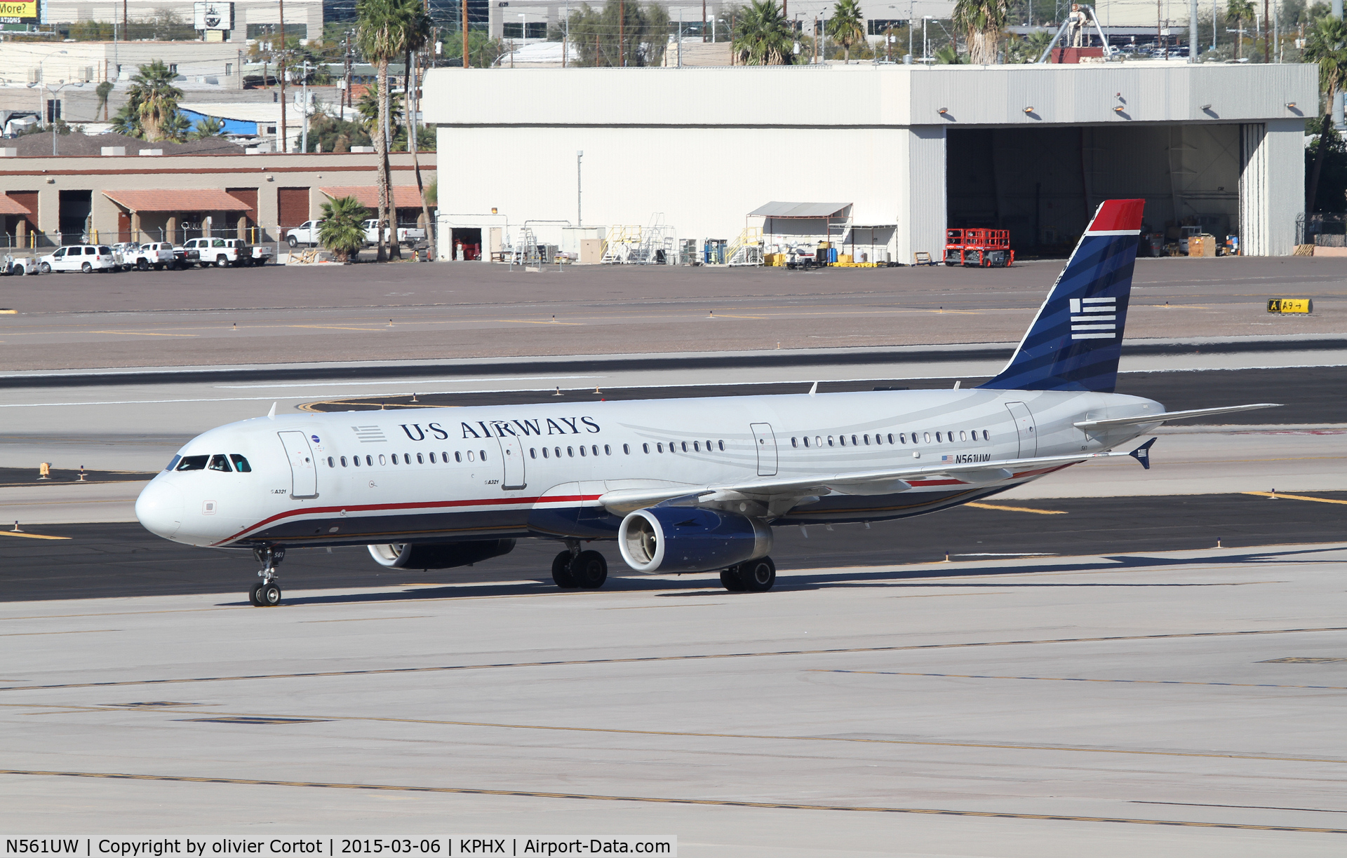 N561UW, 2012 Airbus A321-231 C/N 5317, Phoenix 2015